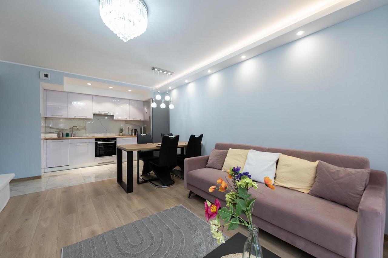Luxury In The City-10-Ksiezymlyn&Galerialodzka Екстер'єр фото